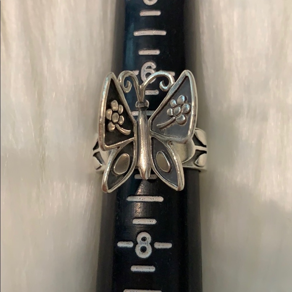 Jame Avery Butterfly Ring! Used!